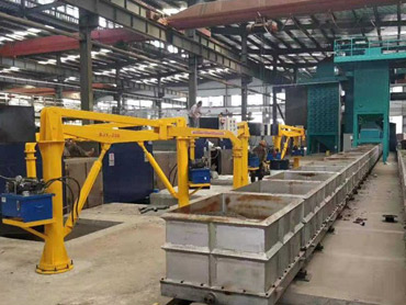 Jednolůžkový manipulátor ocelového odlitku